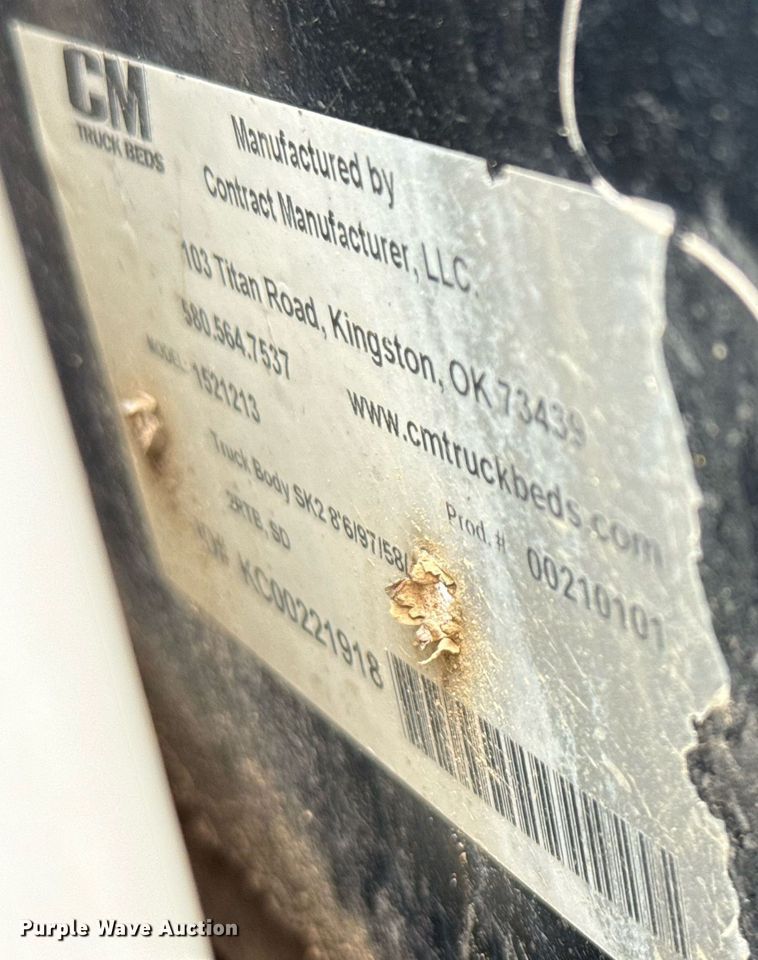 image for item ED5699 2017 Ford F350 Super Duty Crew Cab flatbed pickup truck