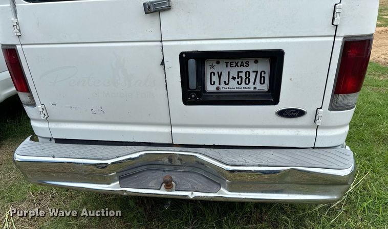 image for item ED5705 1995 Ford Club Wagon  van