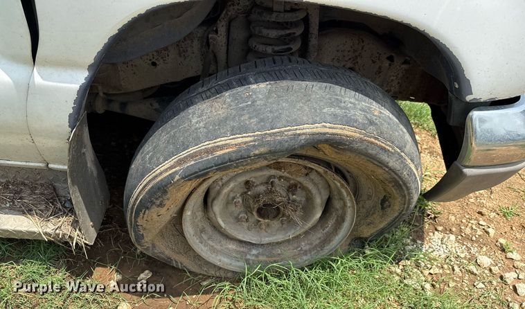 image for item ED5705 1995 Ford Club Wagon  van