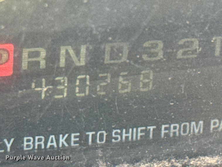 image for item ED5706 2001 Chevrolet Express 3500 van