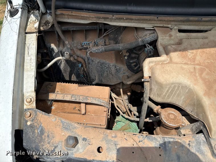 image for item ED5706 2001 Chevrolet Express 3500 van