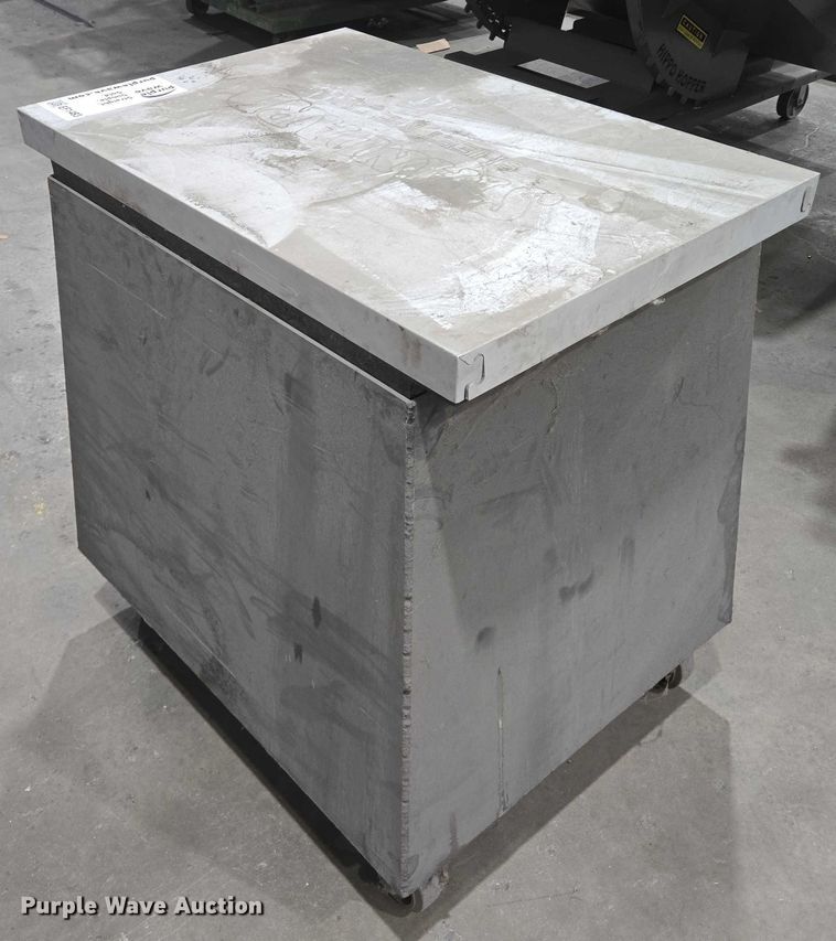 image for item EF1483 Rolling cart