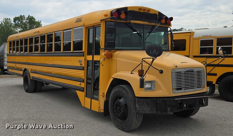 image for item EF1487 2006 Freightliner FS65 school bus