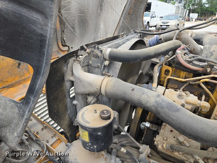 image for item EF1487 2006 Freightliner FS65 school bus