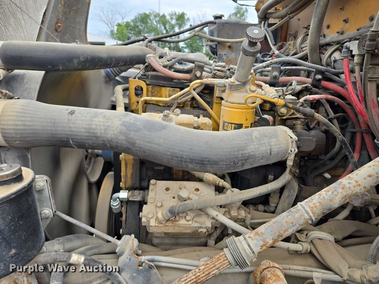 image for item EF1487 2006 Freightliner FS65 school bus