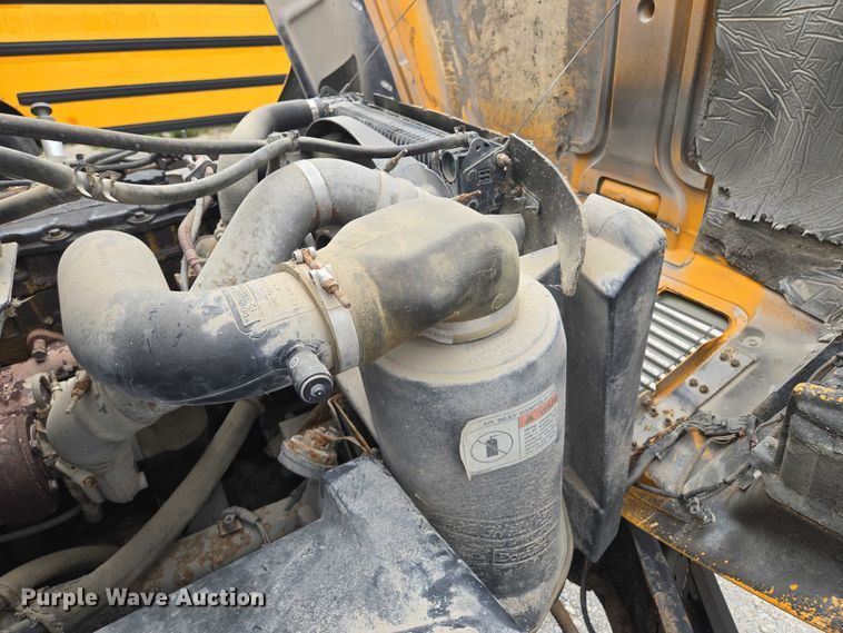 image for item EF1487 2006 Freightliner FS65 school bus