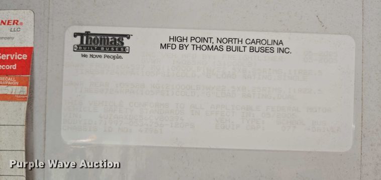 image for item EF1487 2006 Freightliner FS65 school bus