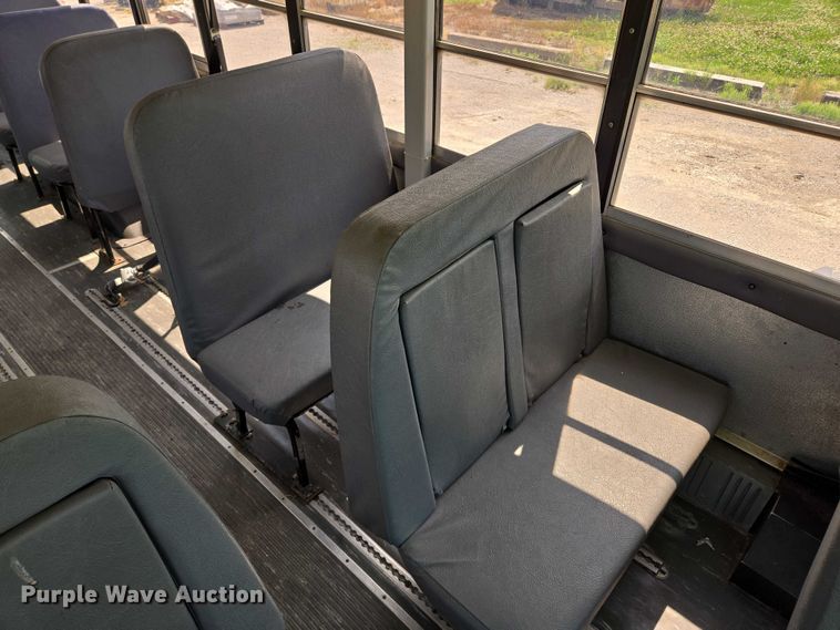 image for item EF1488 2005 IC PB105 school bus