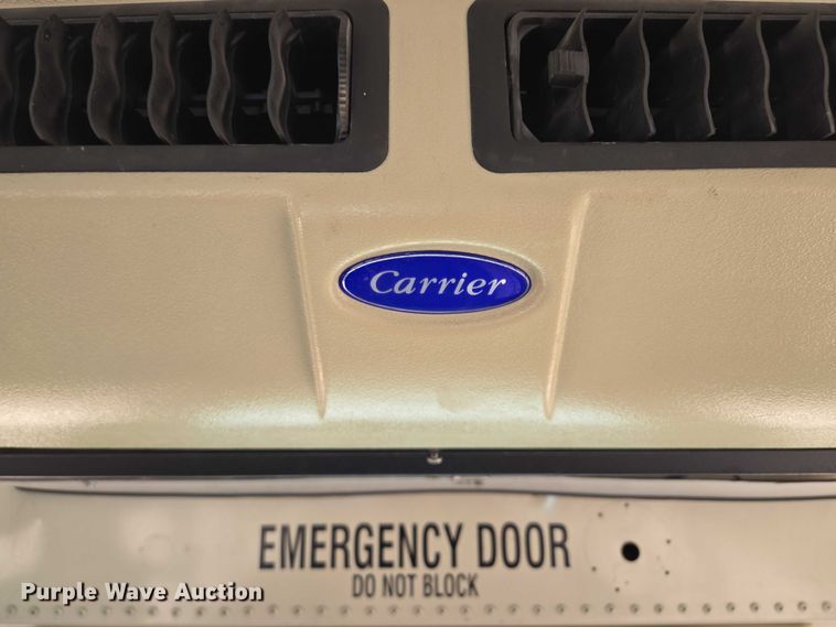 image for item EF1488 2005 IC PB105 school bus