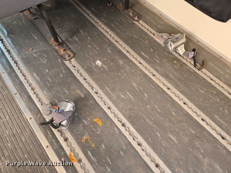 image for item EF1488 2005 IC PB105 school bus