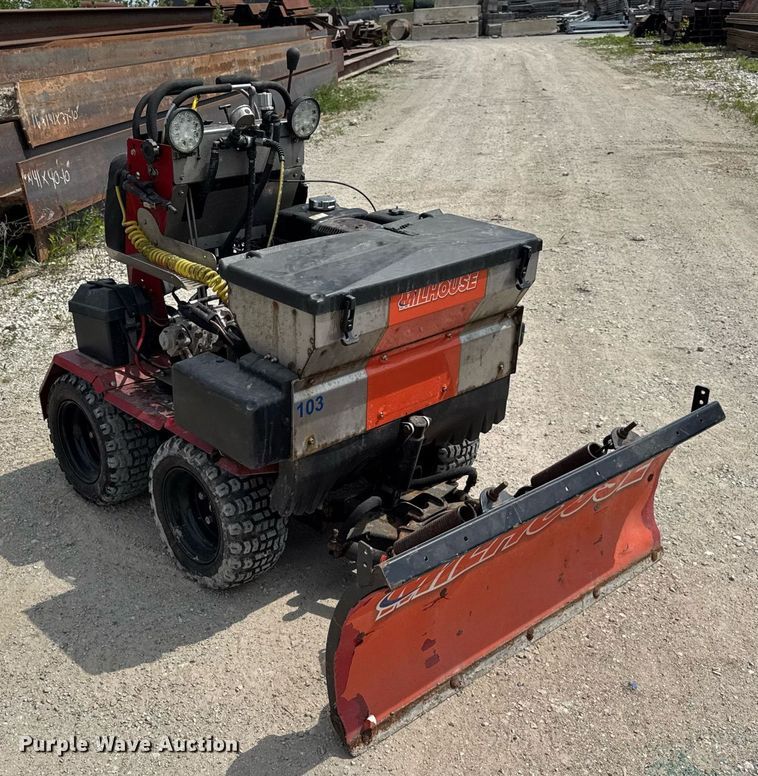 image for item EF1995 2020 Boss SNR24001 snow pusher