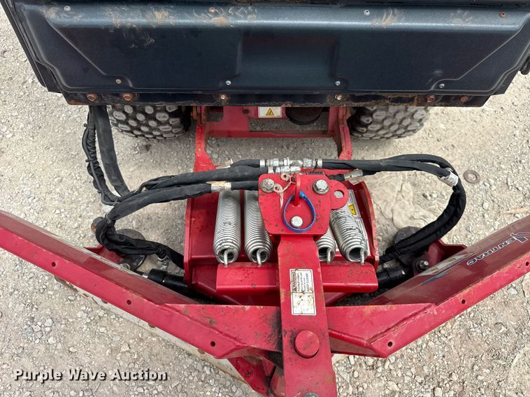 image for item EF1996 Ventrac 3400Y municipal tractor