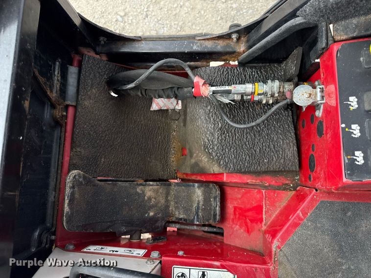 image for item EF1996 Ventrac 3400Y municipal tractor