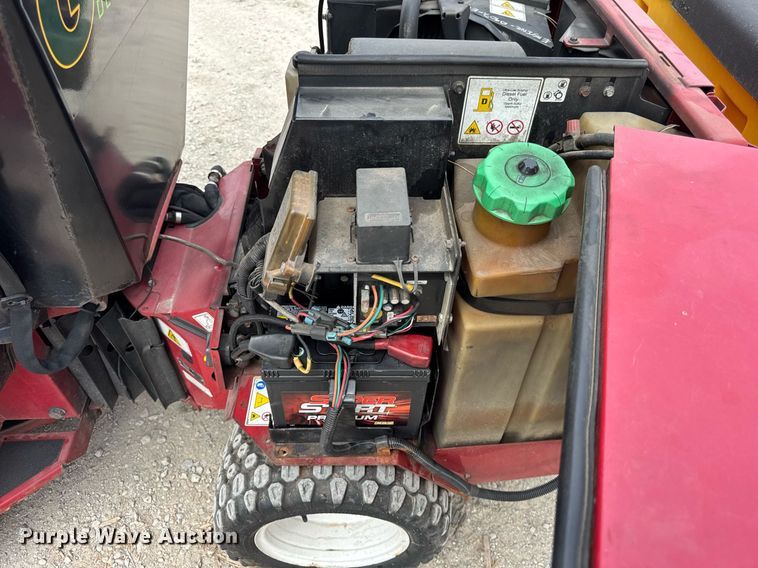 image for item EF1996 Ventrac 3400Y municipal tractor