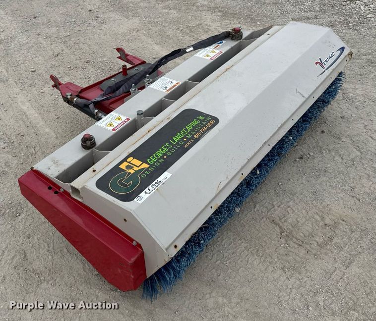 image for item EF1996 Ventrac 3400Y municipal tractor