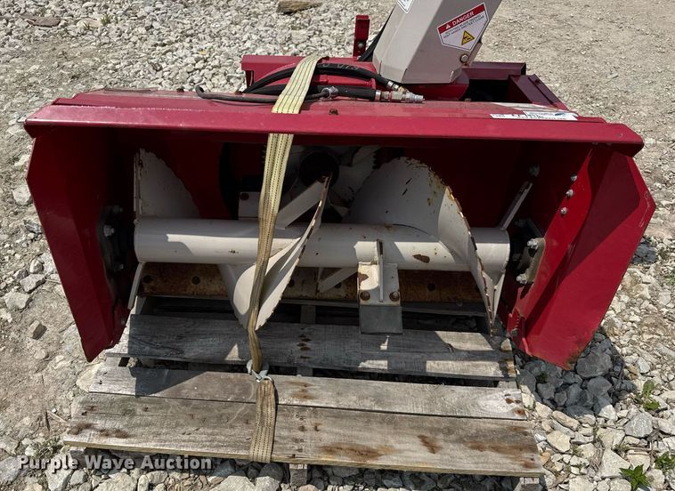 image for item EF1996 Ventrac 3400Y municipal tractor