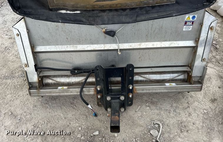 image for item EF1996 Ventrac 3400Y municipal tractor