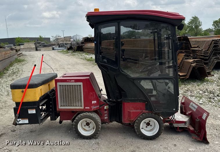 image for item EF1997 Ventrac 3400Y municipal tractor
