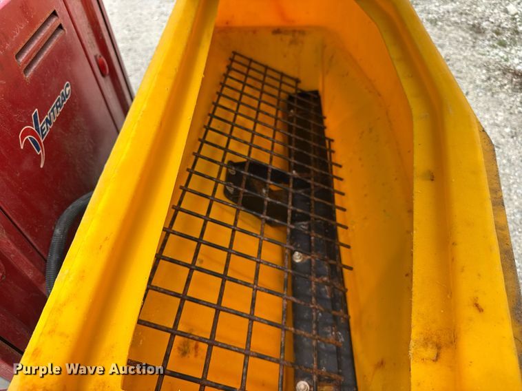 image for item EF1997 Ventrac 3400Y municipal tractor