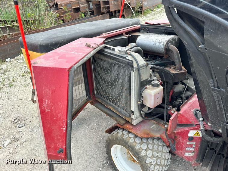 image for item EF1997 Ventrac 3400Y municipal tractor