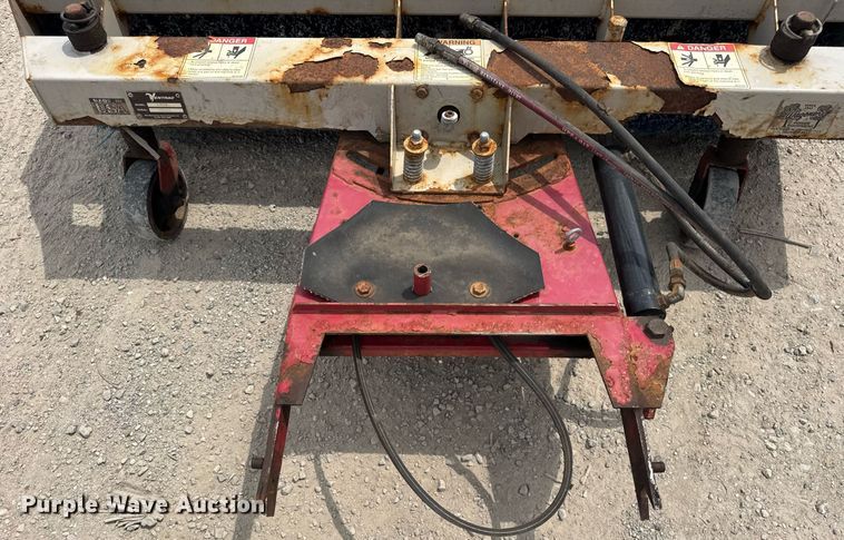 image for item EF1997 Ventrac 3400Y municipal tractor