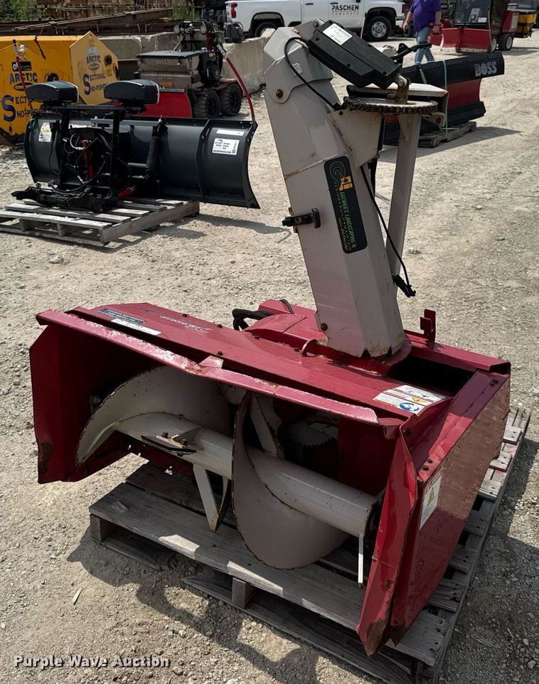 image for item EF1997 Ventrac 3400Y municipal tractor