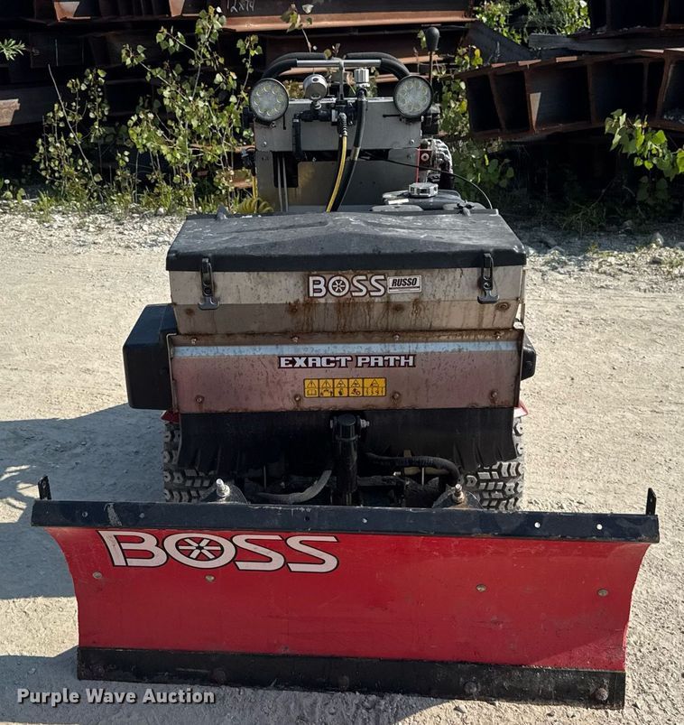 image for item EF2001 2020 Boss SNR24001 snow pusher