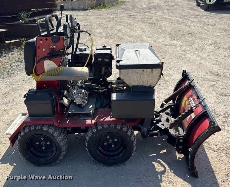 image for item EF2001 2020 Boss SNR24001 snow pusher