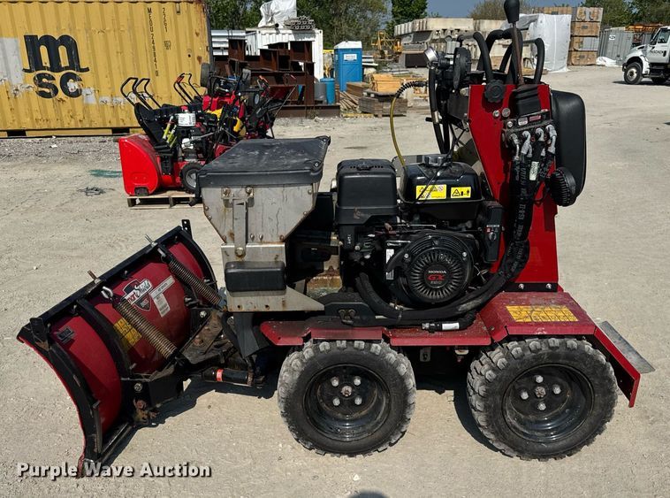 image for item EF2001 2020 Boss SNR24001 snow pusher