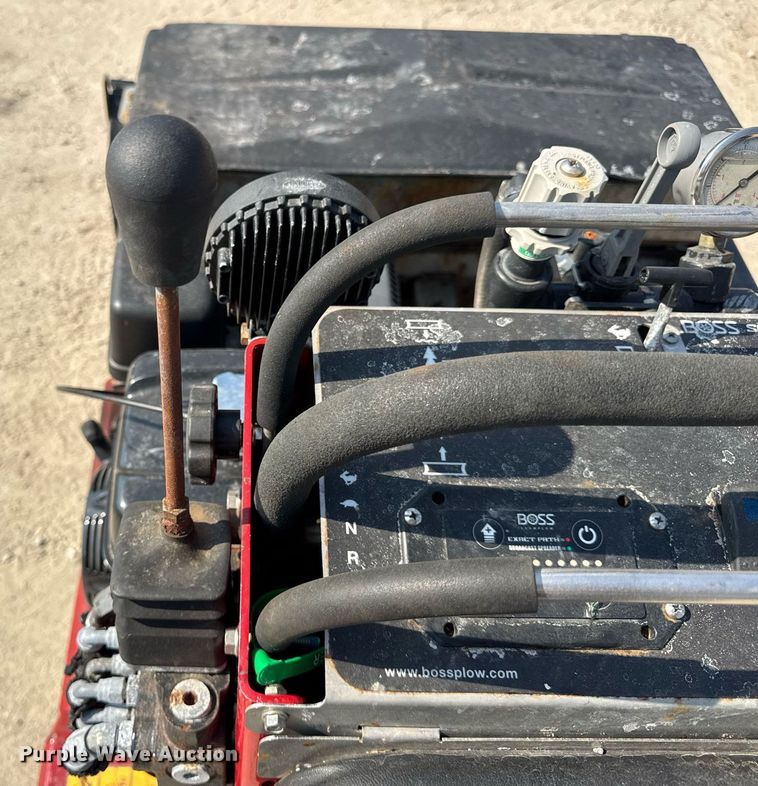 image for item EF2001 2020 Boss SNR24001 snow pusher