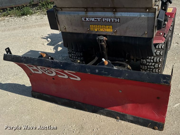 image for item EF2004 2020 Boss SNR24001 snow pusher