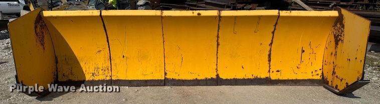 image for item EF2006 Arctic Sectional Sno-Pusher wheel loader snow pusher