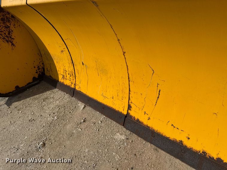 image for item EF2006 Arctic Sectional Sno-Pusher wheel loader snow pusher