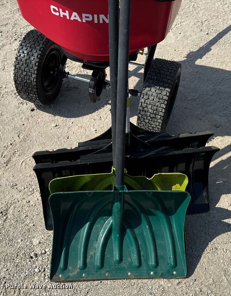 image for item EF2008  Lawn equipment