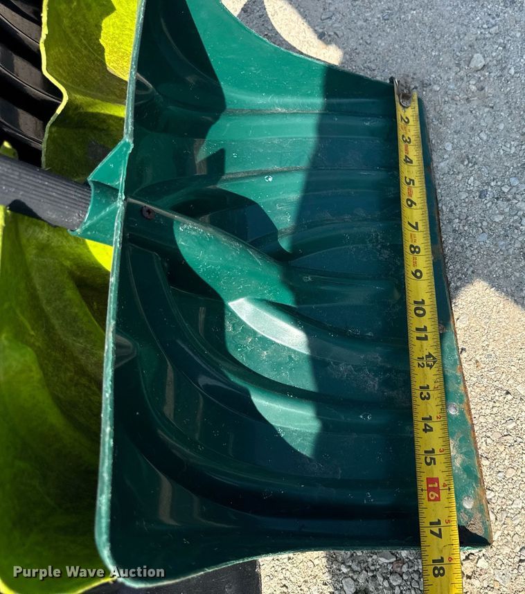 image for item EF2008  Lawn equipment