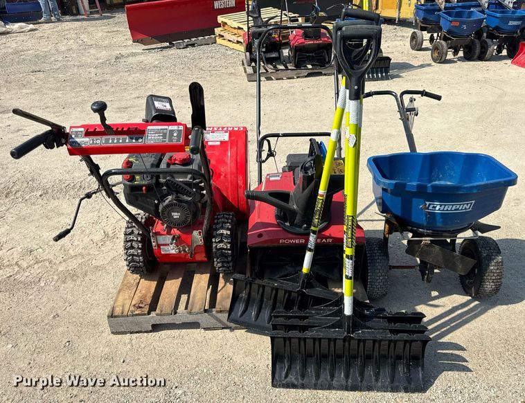 image for item EF2010 Lawn equipment