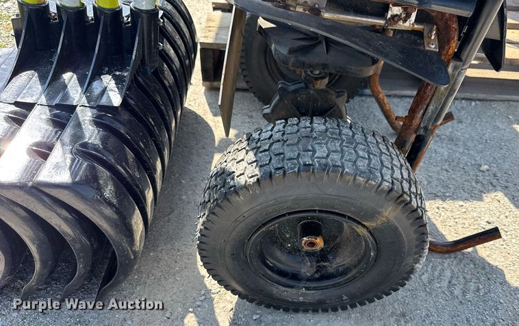 image for item EF2010 Lawn equipment