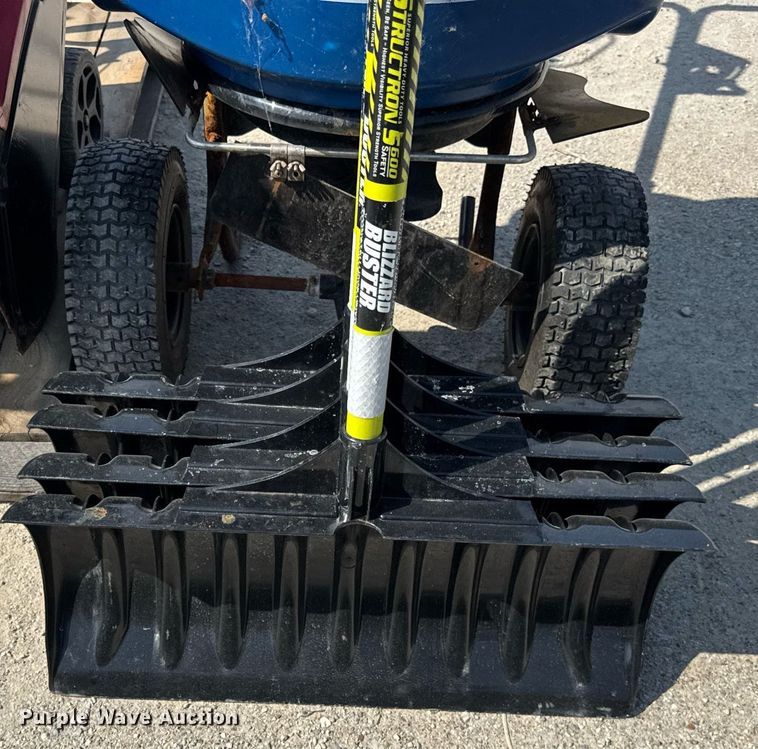 image for item EF2010 Lawn equipment