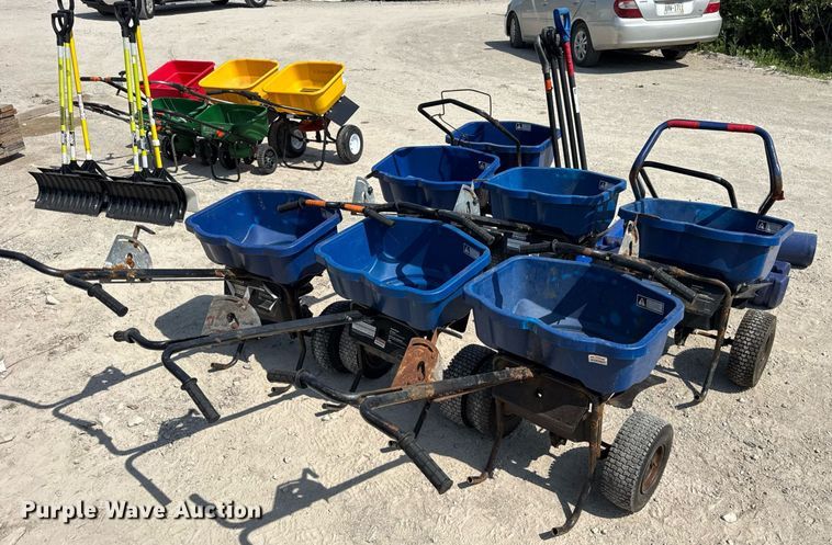 image for item EF2013 (7) chapin spreaders