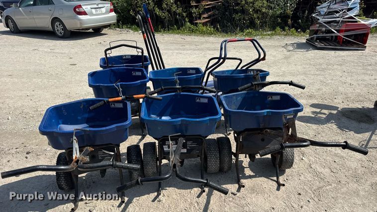 image for item EF2013 (7) chapin spreaders