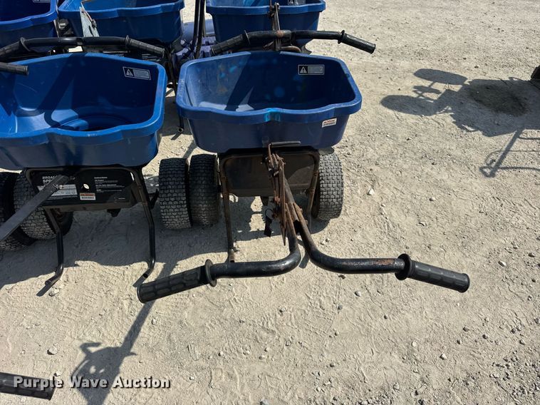 image for item EF2013 (7) chapin spreaders