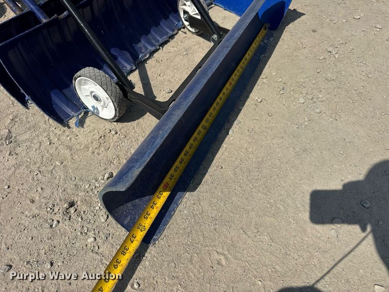 image for item EF2013 (7) chapin spreaders