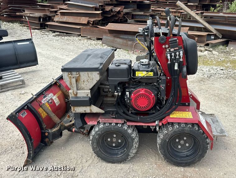 image for item EF2014 2020 Boss SNR24001 snow pusher