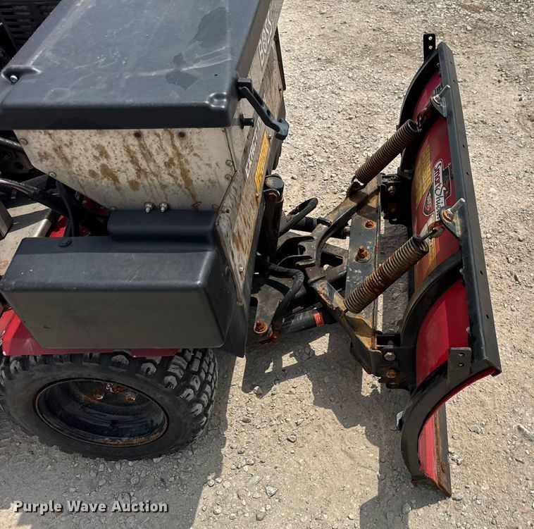 image for item EF2014 2020 Boss SNR24001 snow pusher