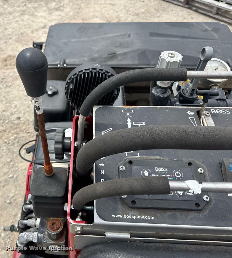 image for item EF2014 2020 Boss SNR24001 snow pusher