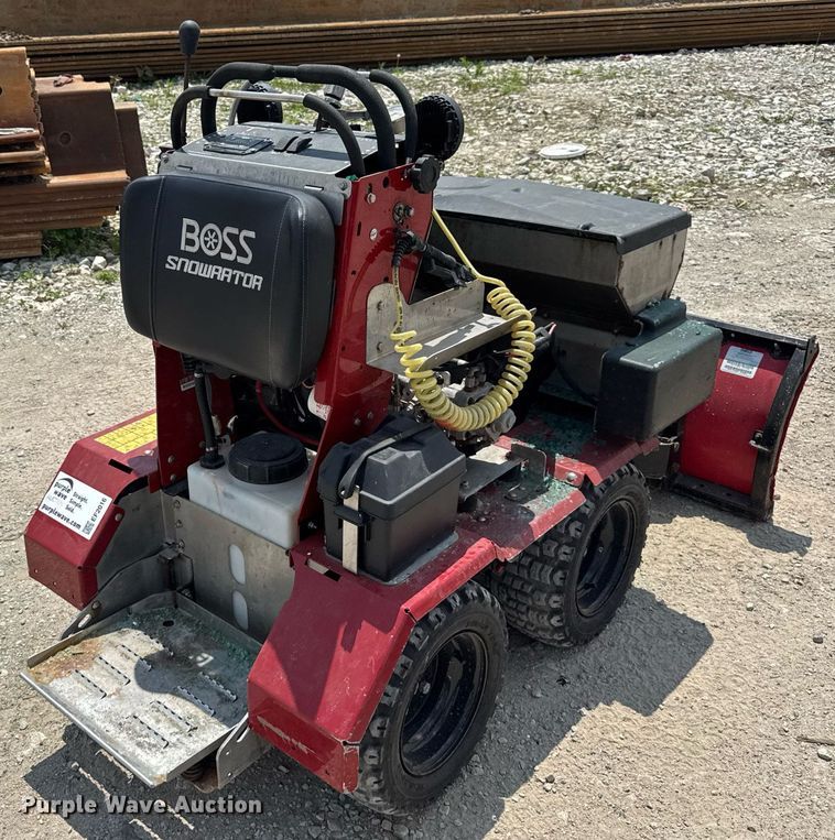 image for item EF2016 2020 Boss SNR24001 snow pusher