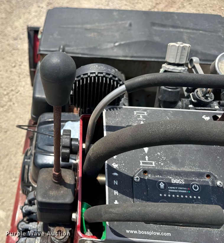 image for item EF2016 2020 Boss SNR24001 snow pusher