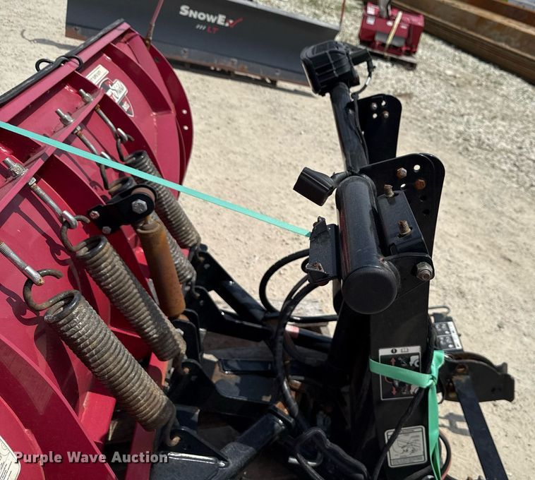 image for item EF2018 Boss STB03167 snow plow