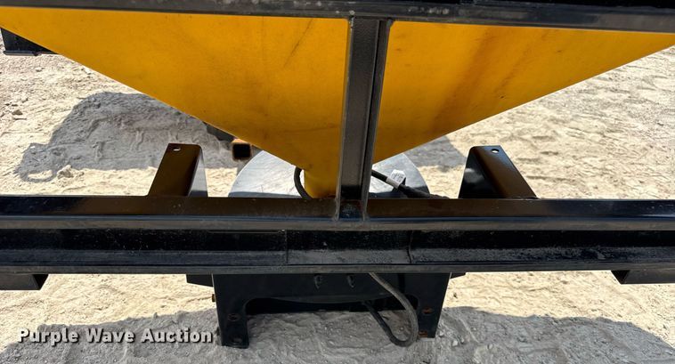 image for item EF2021 (2) spreaders