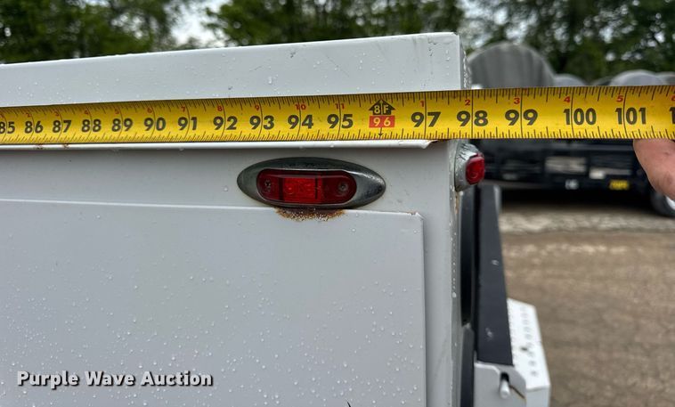 image for item EF2032 2018 Chevrolet Silverado 3500HD Crew Cab utility bed pickup truck